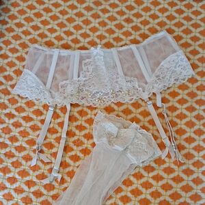 Victoria's Secret White Lace Garter Belt and Stockings